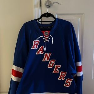 Reebok Mens New York Rangers Brandon Prust #8 Jersey. Size 56 Canada. Size XL US